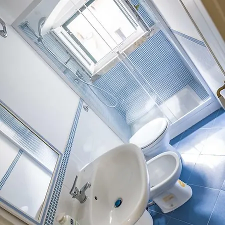 Nel Palazzo Del Re Nasone Apartment *