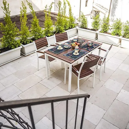 Apartment Nel Palazzo Del Re Nasone